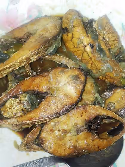 Hidangan Bangladesh — ইলিশ মাছের ঝোল
