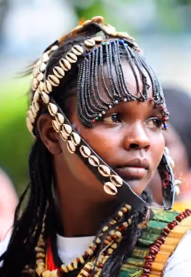 Suku Kalenjin — A Kalenjin Lady
