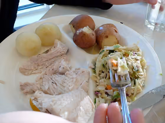 Cuisine of Wisconsin — Fish boil platter, Door County , Wisconsin, United States.
