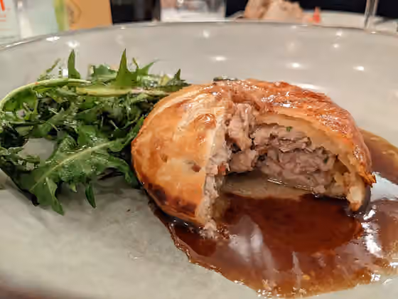 Pithivier — Un Pithiviers de faisan, restaurant Le Bologne , Genève
