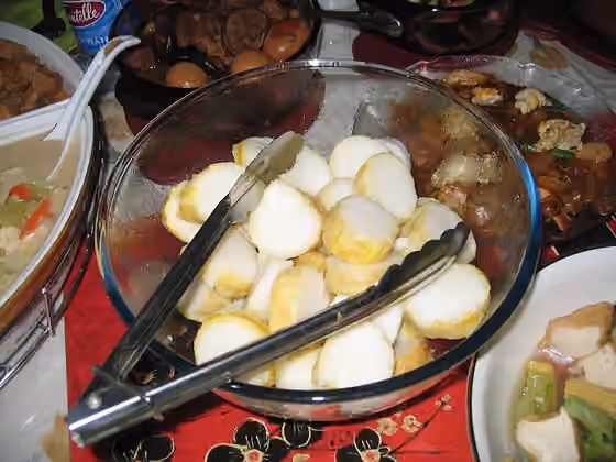 Lontong — Lontong; Indonesian compressed rice