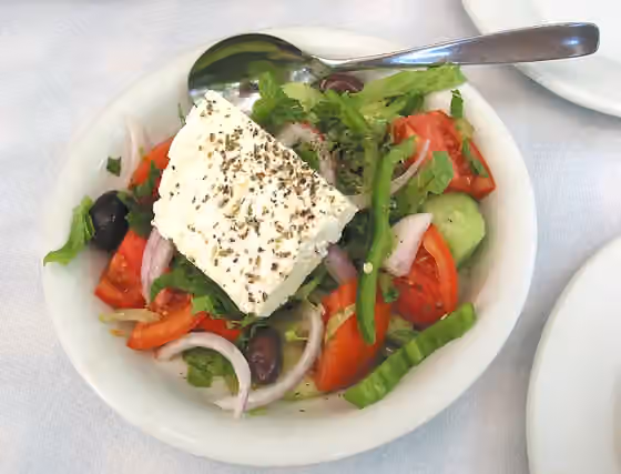 Greek Macedonian cuisine — Greek salad, Choriatiki