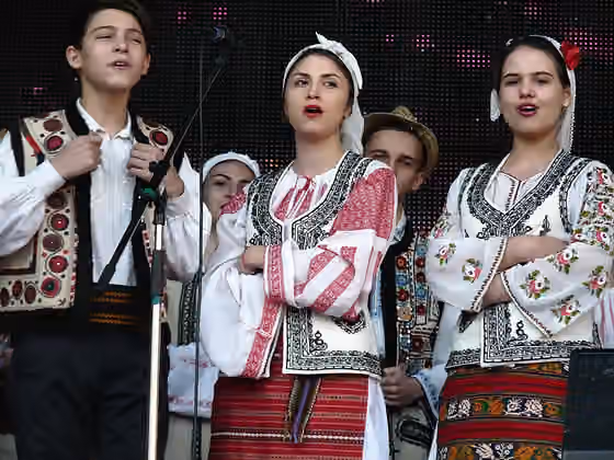 Doina — Romanian folklore music performed live at The Bucharest Christmas Market in 2016.