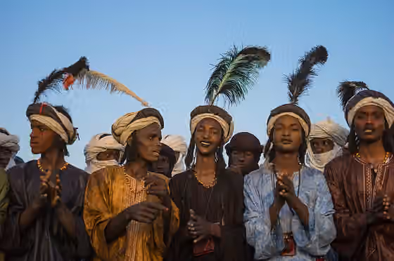 orang Fula — Cure Salee 2014, In-Gall, Niger The first sun rays.