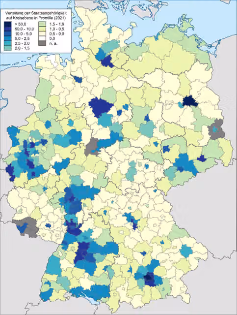 Indians in Germany — Number of foreign citizens from the country described in the title that are registered at the German Central Register of Foreigners relative to the total population of the mentioned foreign nationals in Germany at the district level.