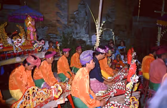 Jegog — A performance of Gamelan jegog performed in Peliatan, Bali circa 1989.