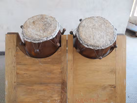 Atumpan (drum) — This is an image from